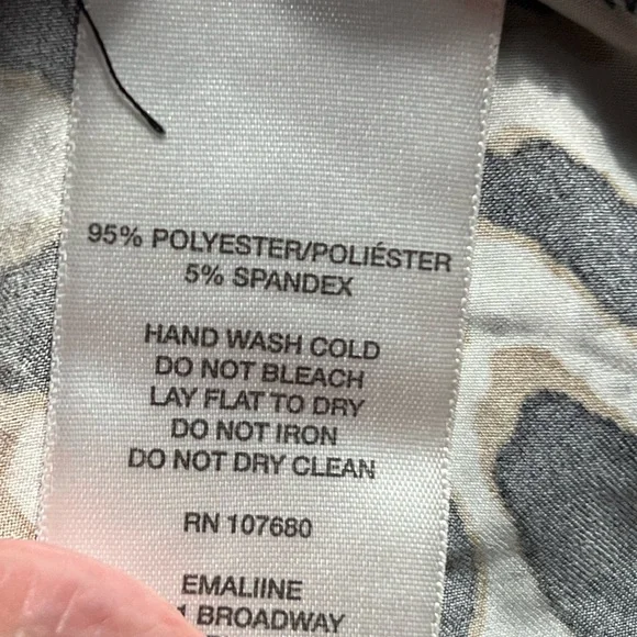 EMALINE Leopard Sleeveless Top Draped Neckline Size L - Picture 5 of 5